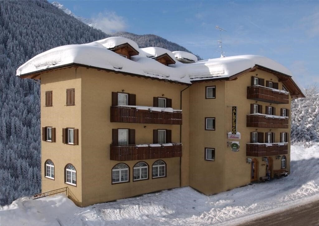 Фото Hotel Milano Vermiglio 3*