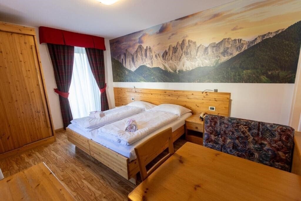 Фото Rosa Hotel Vigo Di Fassa 3*