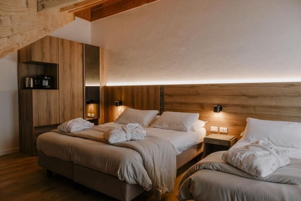 Отель Armon Greenblu Hotel & Wellness 4*