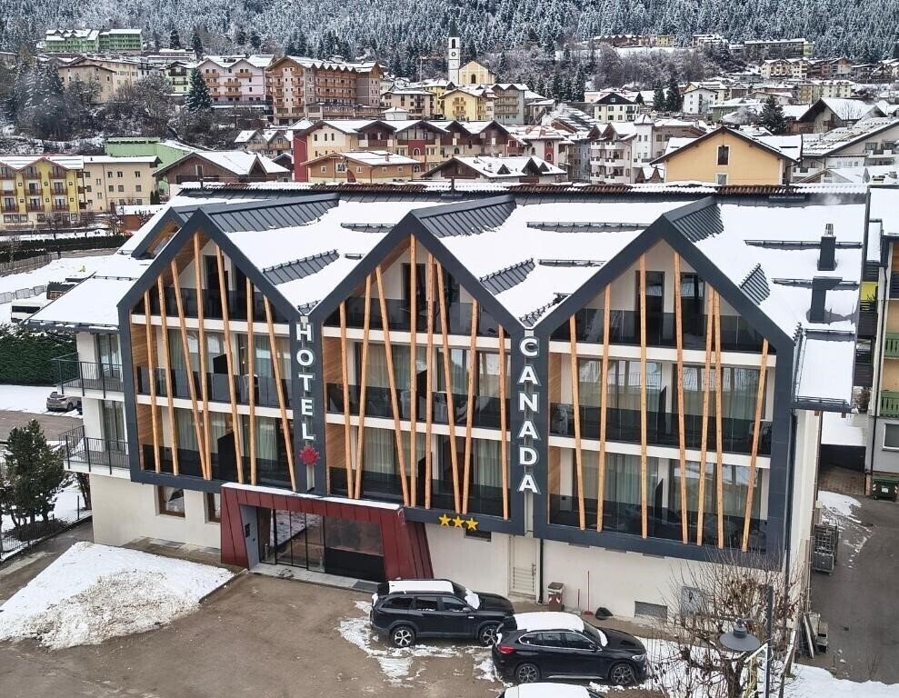 Готель Hotel Canada Andalo 3*
