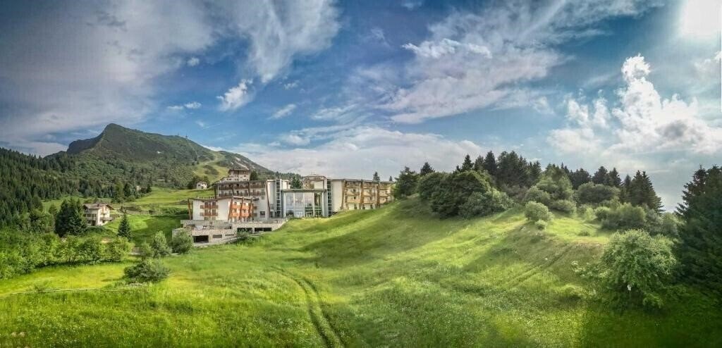 Готель Brenta Dolomites 4*