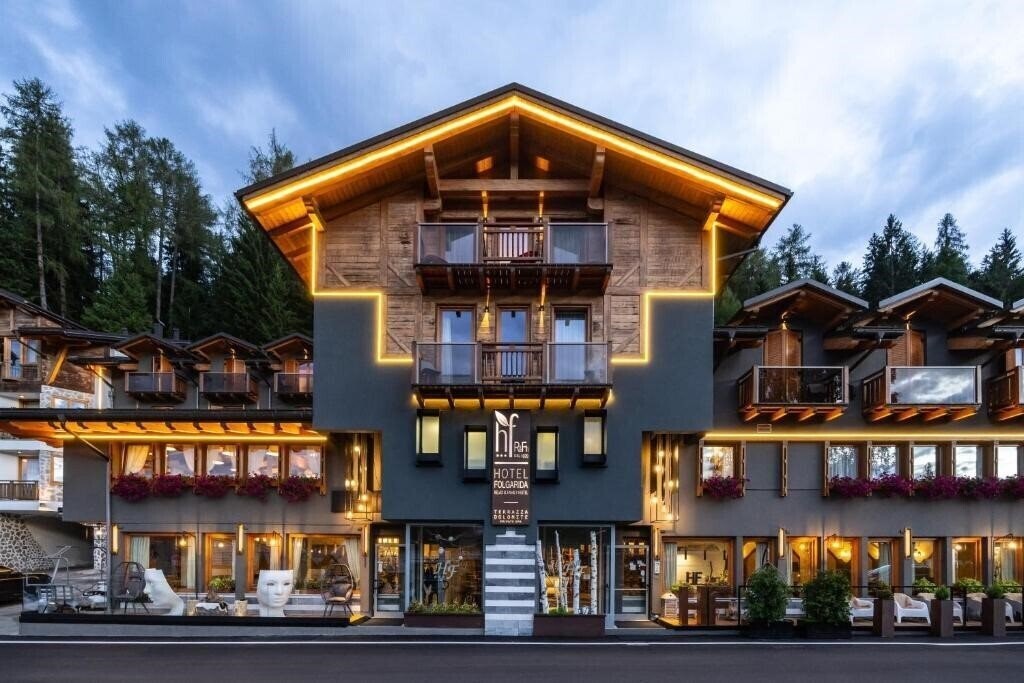 Отель Hotel Folgarida 3*