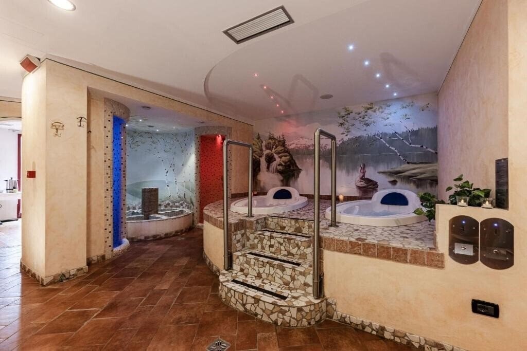 Картинка Job - Garden & Spa Dimaro 3*