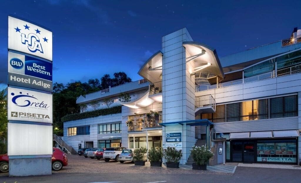Готель Best Western Adige Hotel 4*
