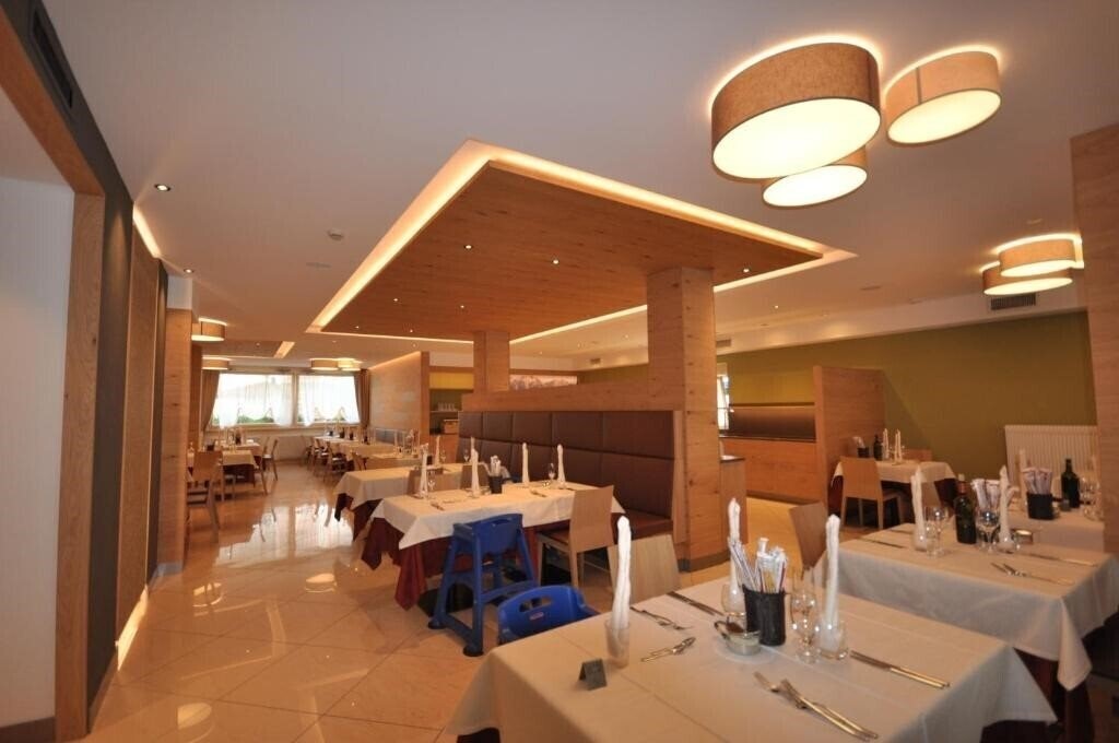 Изображение Select Andalo Hotel 3*