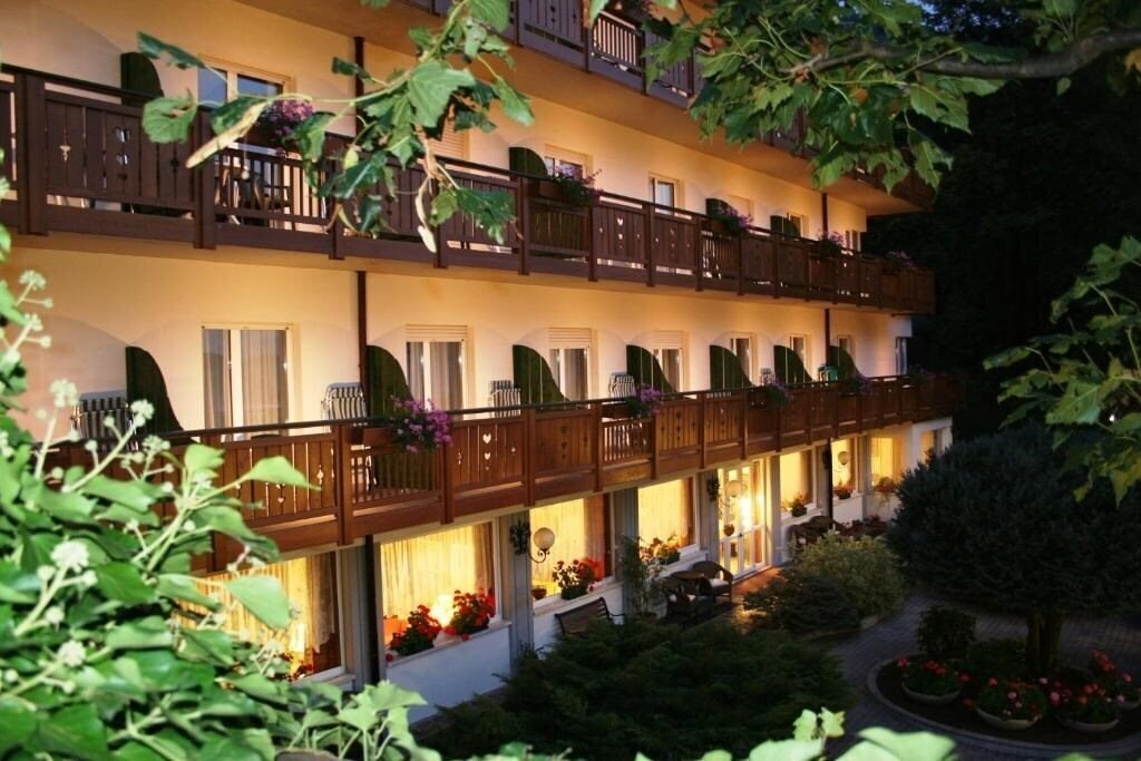 Фотографія Miralago Molveno (Adults Only) 3*