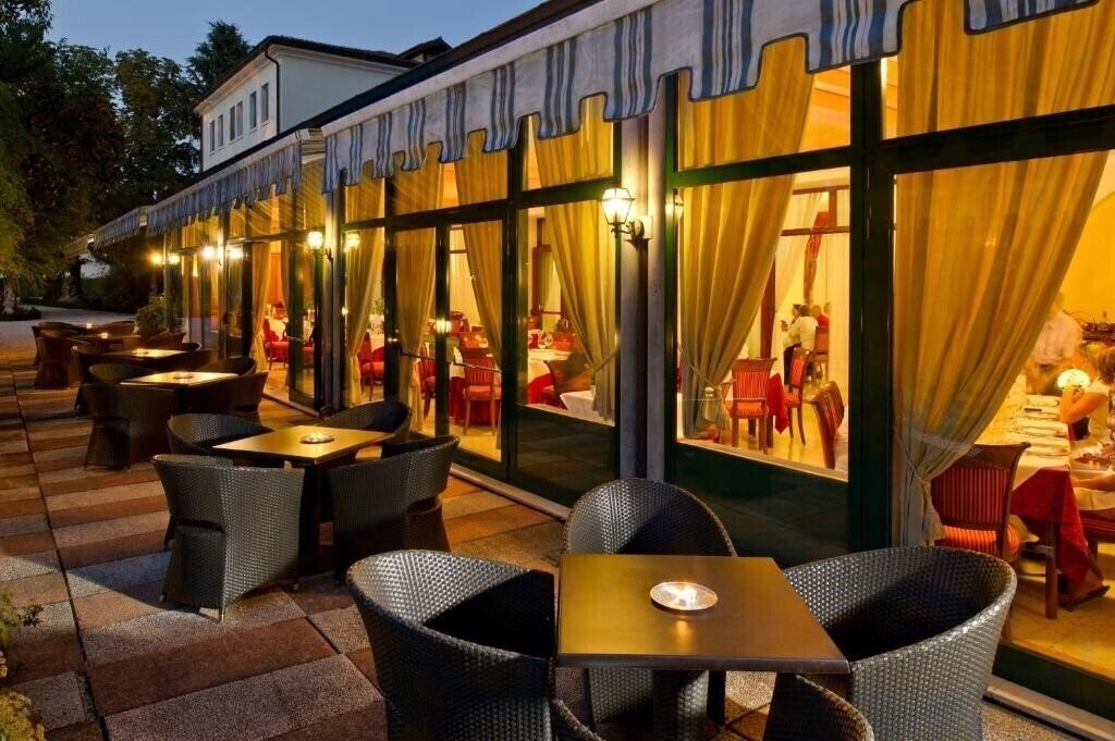 Картинка Villa Pace Park Hotel Bolognese 4*