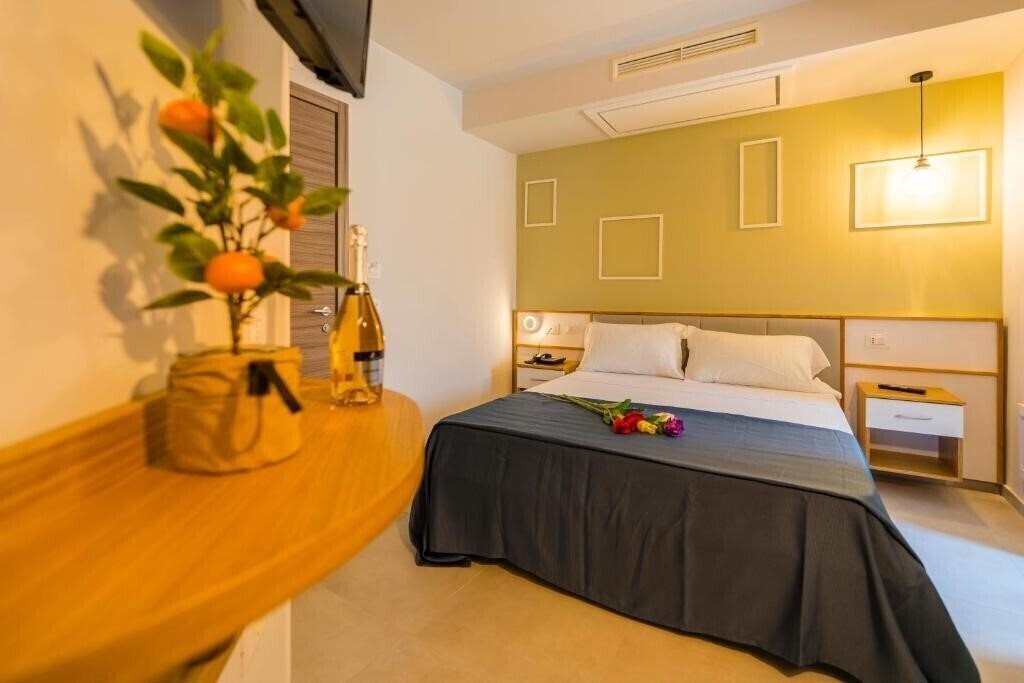 Фотографія Eliseo Palace Tropea 4*