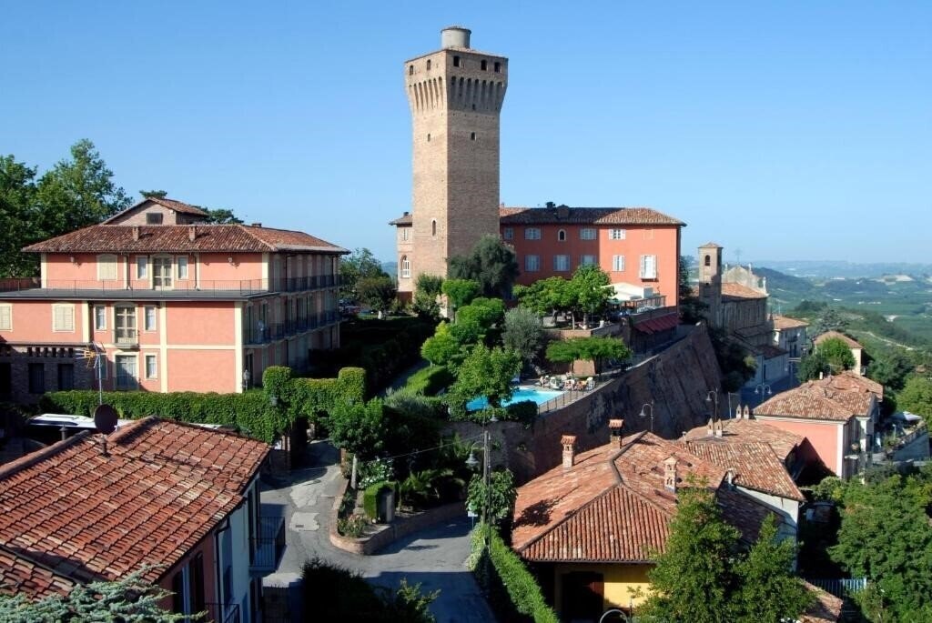 Фото Castello Di Santa Vittoria 4*