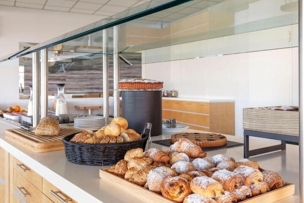 Фото B&B Hotel Cherasco Langhe 4*