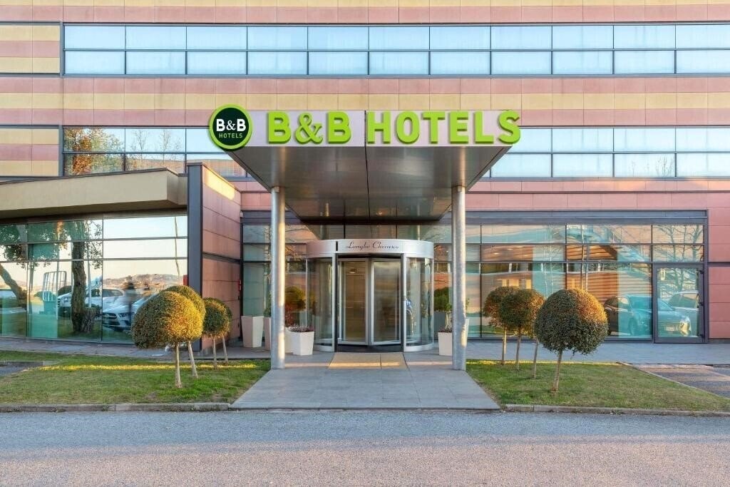 Фотографія B&B Hotel Cherasco Langhe 4*