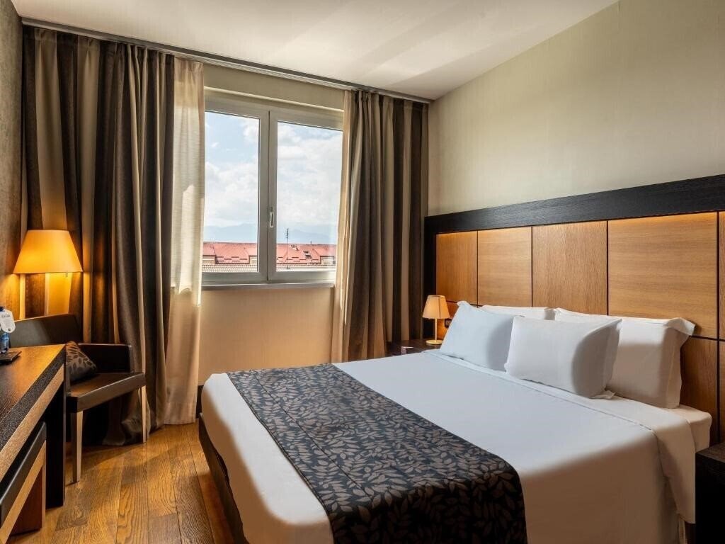 Готель B&B Hotel Borgaro Torinese 4*