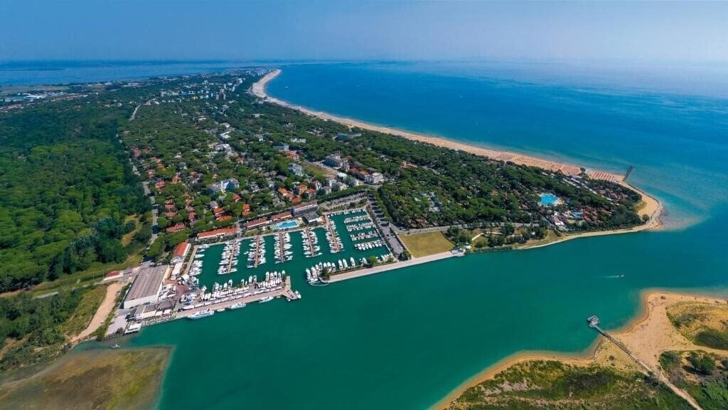 Фотографія Marina Uno Hotel 4*