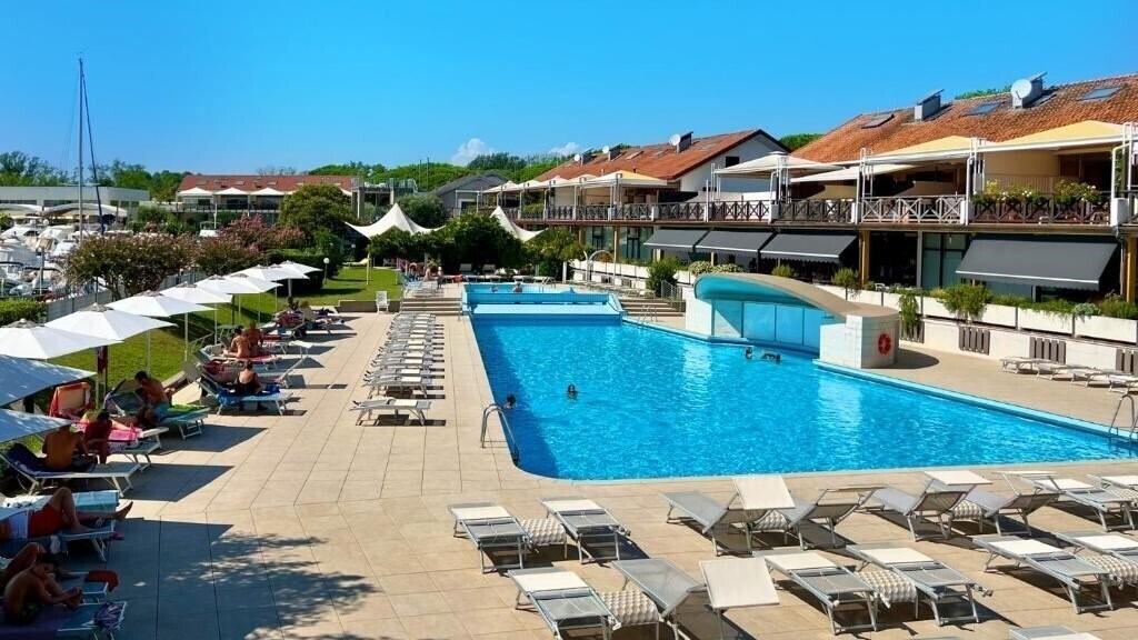 Картинка Marina Uno Hotel 4*