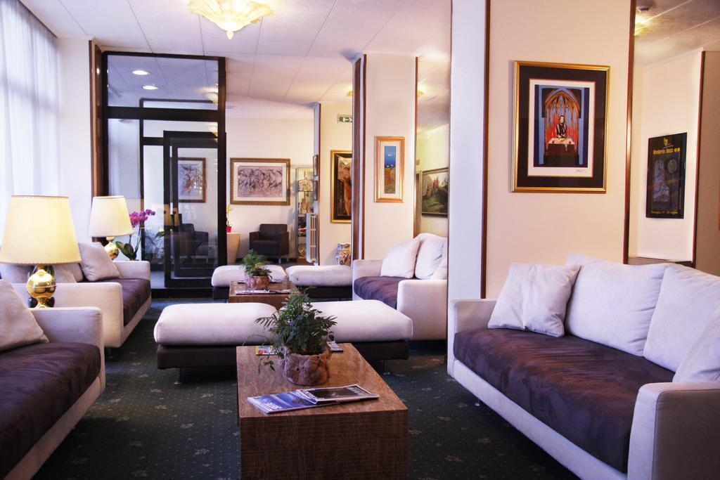 Фото Ilgo Hotel 3*