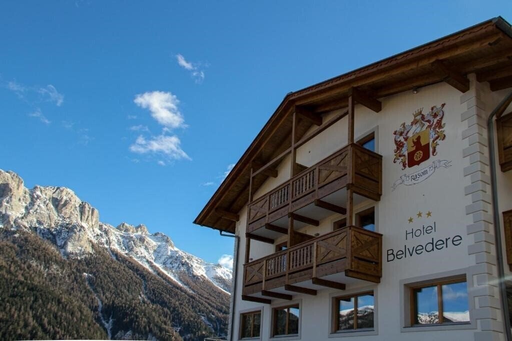 Готель Belvedere Hotel (Vigo Di Fassa) 3*