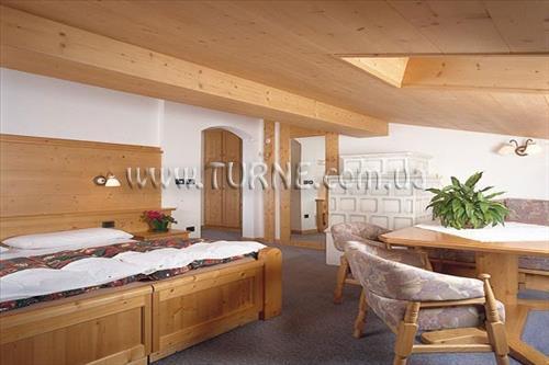 Отель Cesa Edelweiss 3*