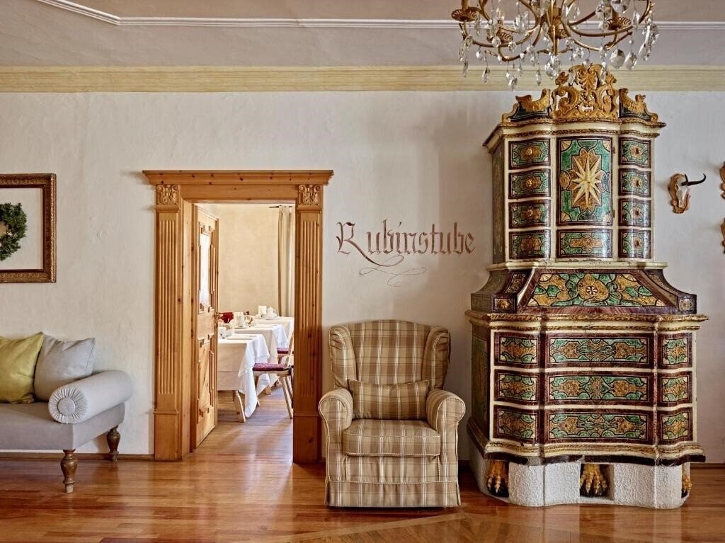 Готель Romantic Hotel Excelsior (Cavalese) 4*