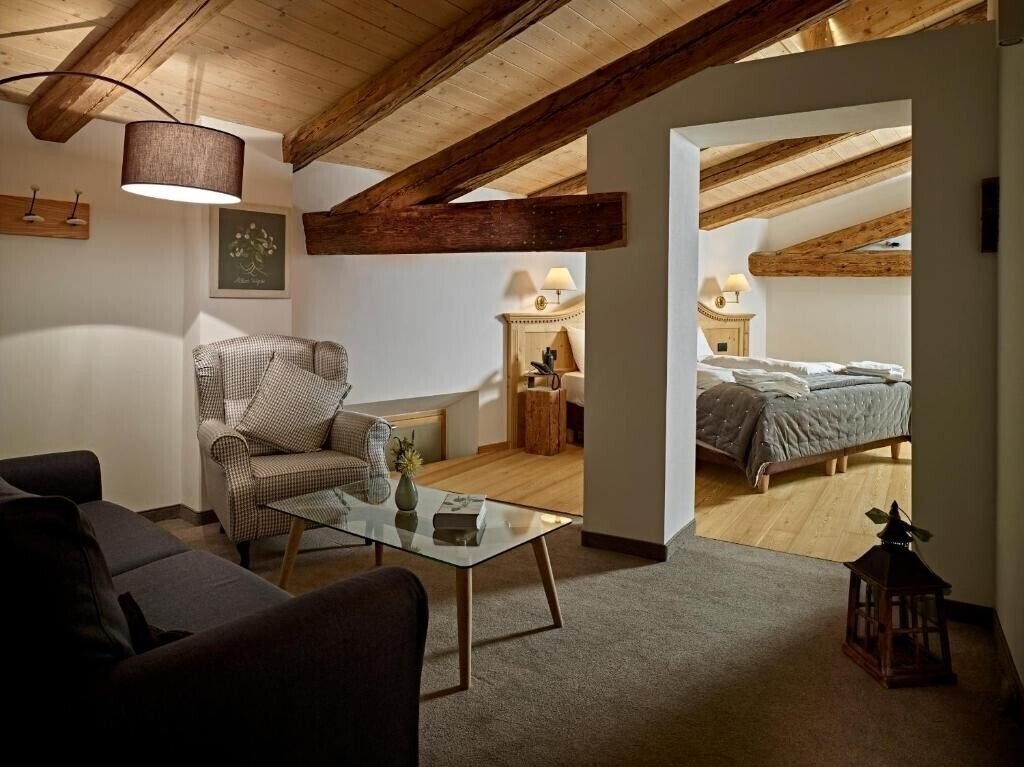 Фото Romantic Hotel Excelsior (Cavalese) 4*