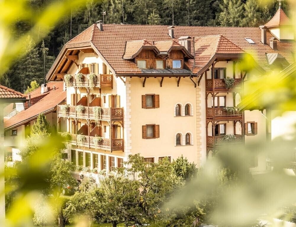 Готель Luna Mondschein 4*