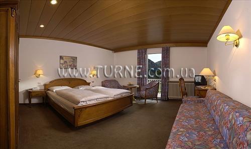 Готель Touring Val Gardena 4*