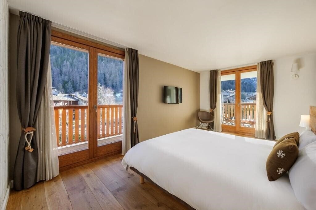 Фото Montana Lodge & SPA 5*