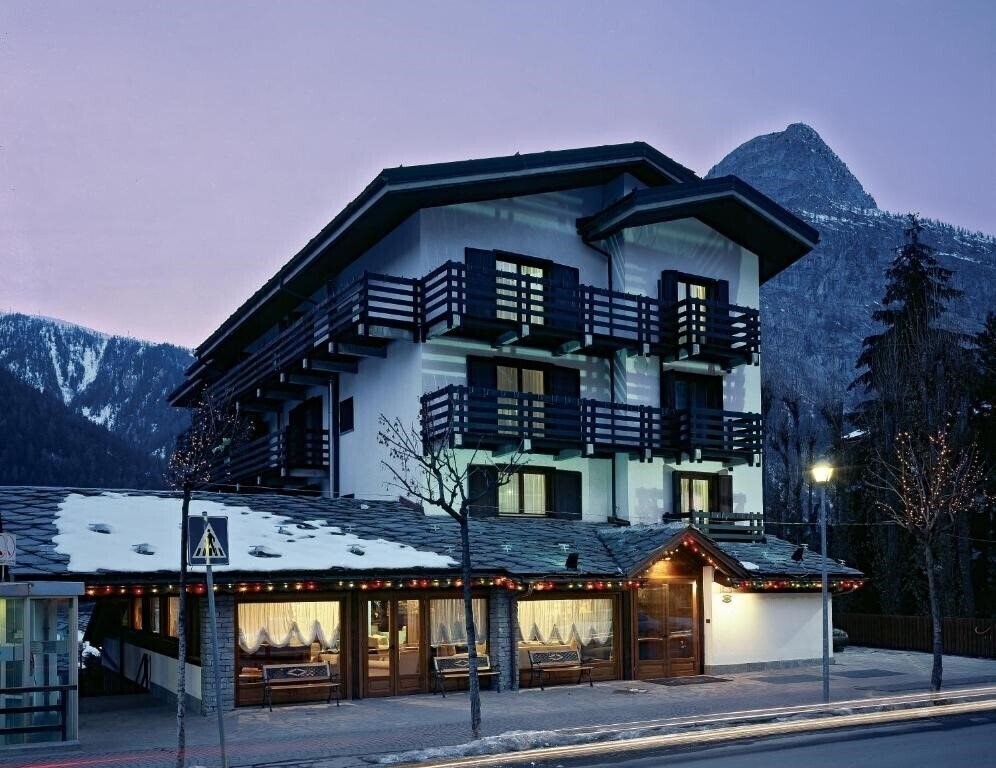 Изображение Les Jumeaux Courmayeur 4*