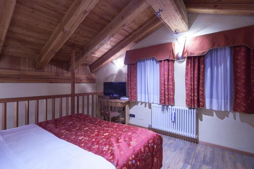 Фото Maison Saint Jean 4*