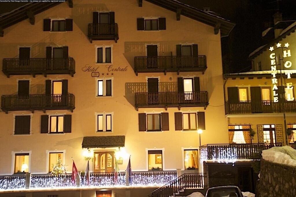 Готель Centrale Courmayeur 3*