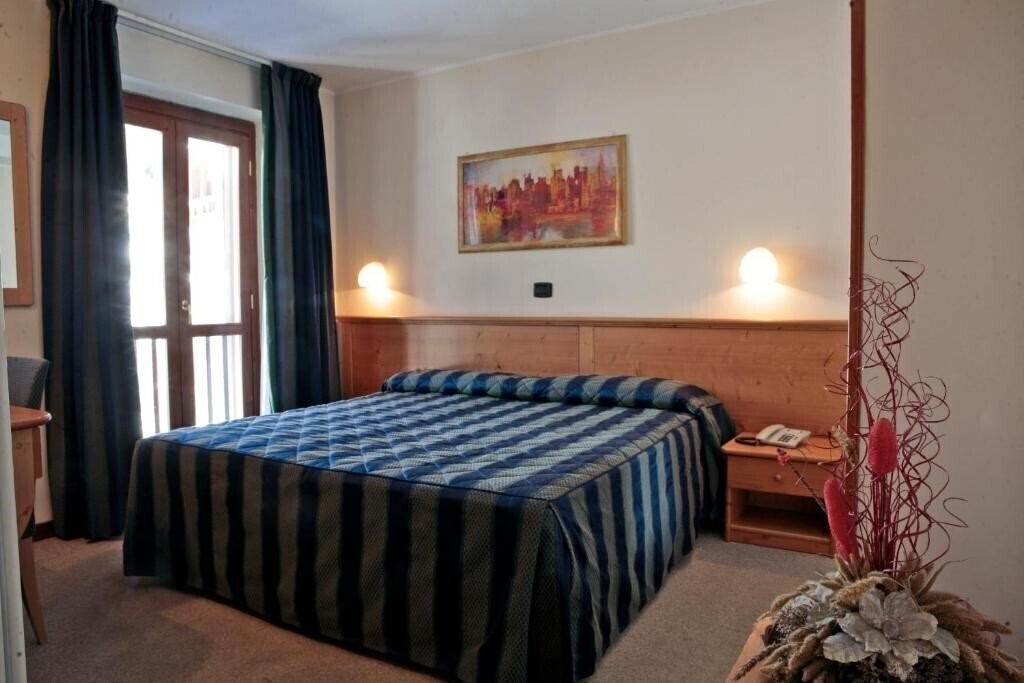 Картинка Hotel Alpechiara 4*