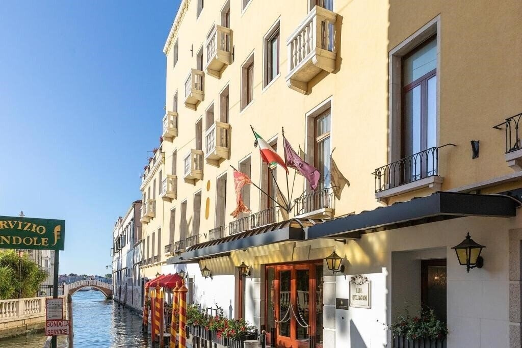 Отель Hotel Luna Baglioni 5*
