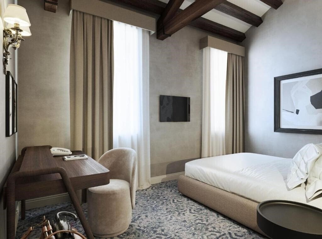 Картинка Ai Due Fanali 3*