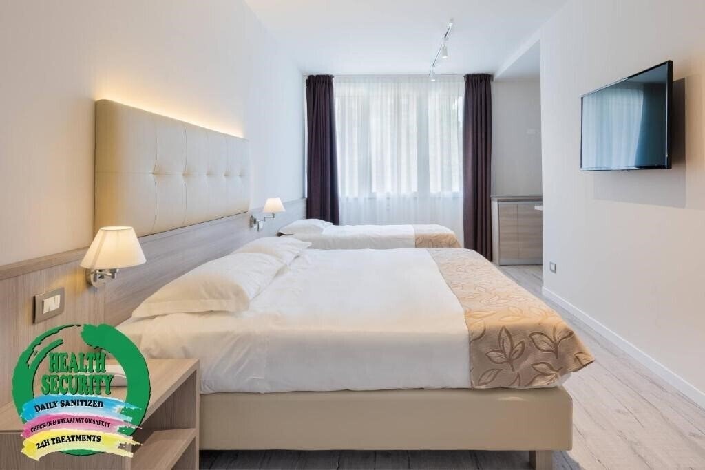 Фотография Hotel Delfino Venezia Mestre 4*