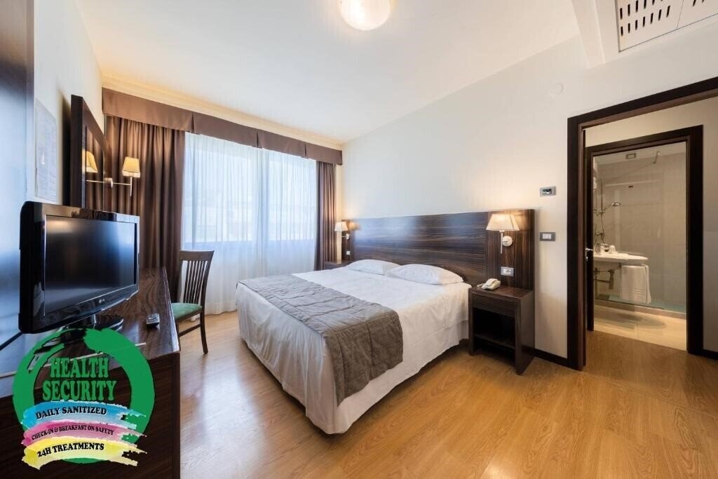 Картинка Hotel Delfino Venezia Mestre 4*