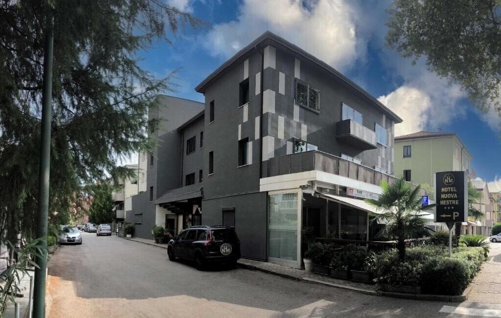 Готель Hotel Nuova Mestre 3*