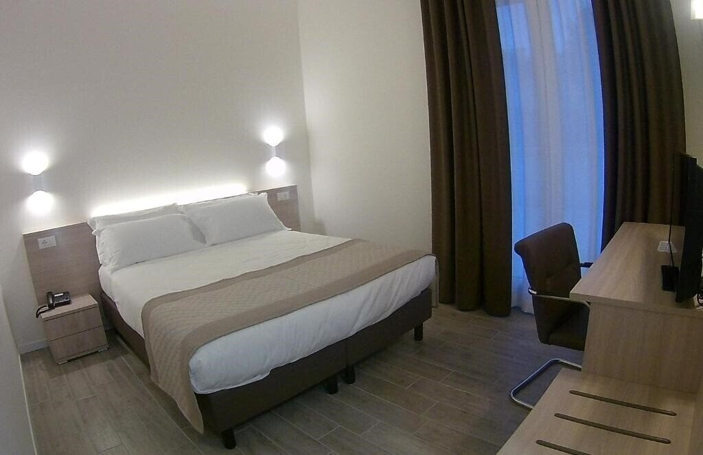 Фото Hotel Nuova Mestre 3*