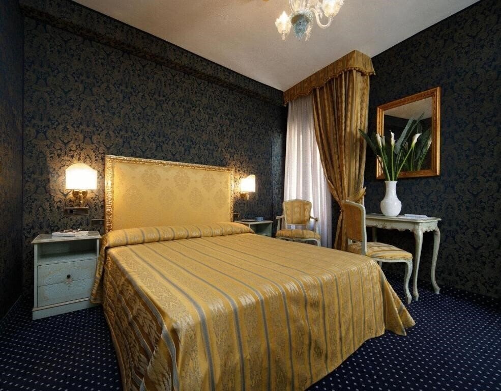 Фотографія Castello (Venice) 3*
