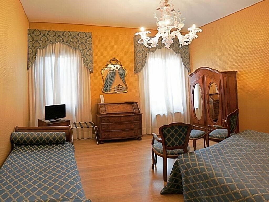 Фотографія Locanda Canal Hotel 3*