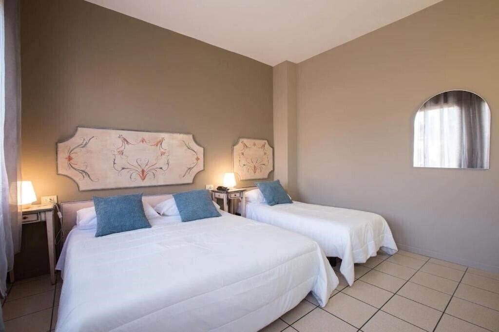 Фото Ariston Hotel (Mestre) 3*