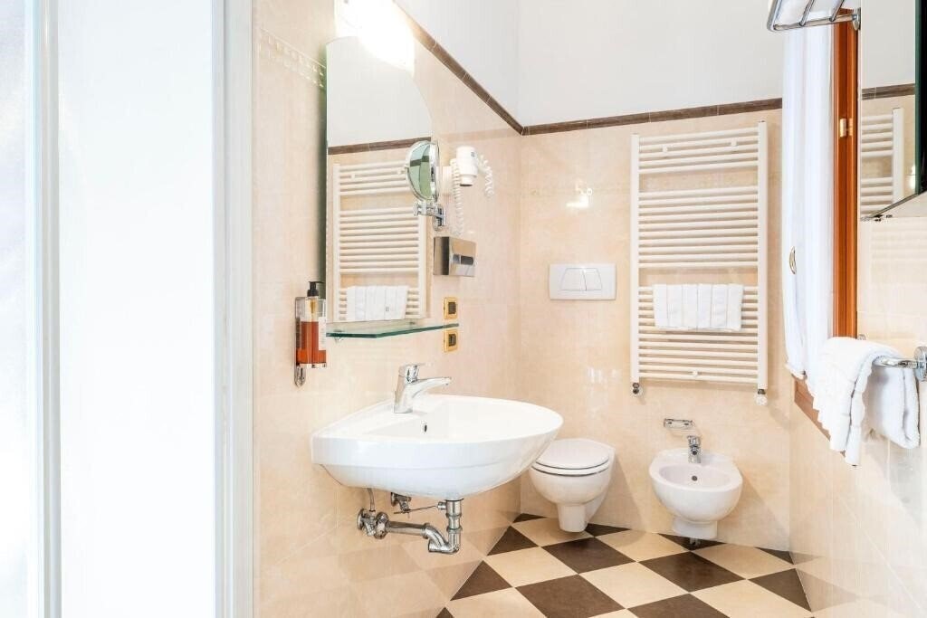 Картинка Torino 3*