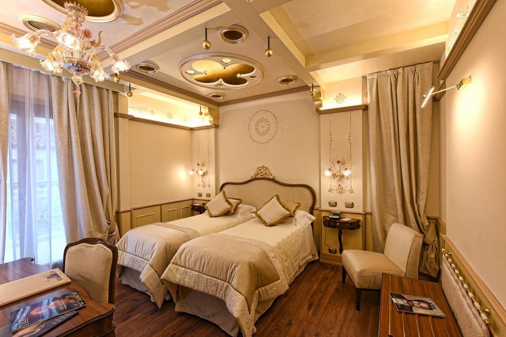 Фотографія Monaco & Grand Canal 4*