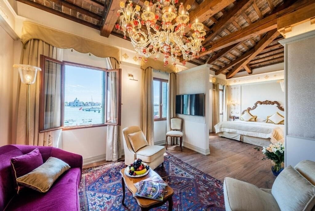 Фотография Monaco & Grand Canal 4*