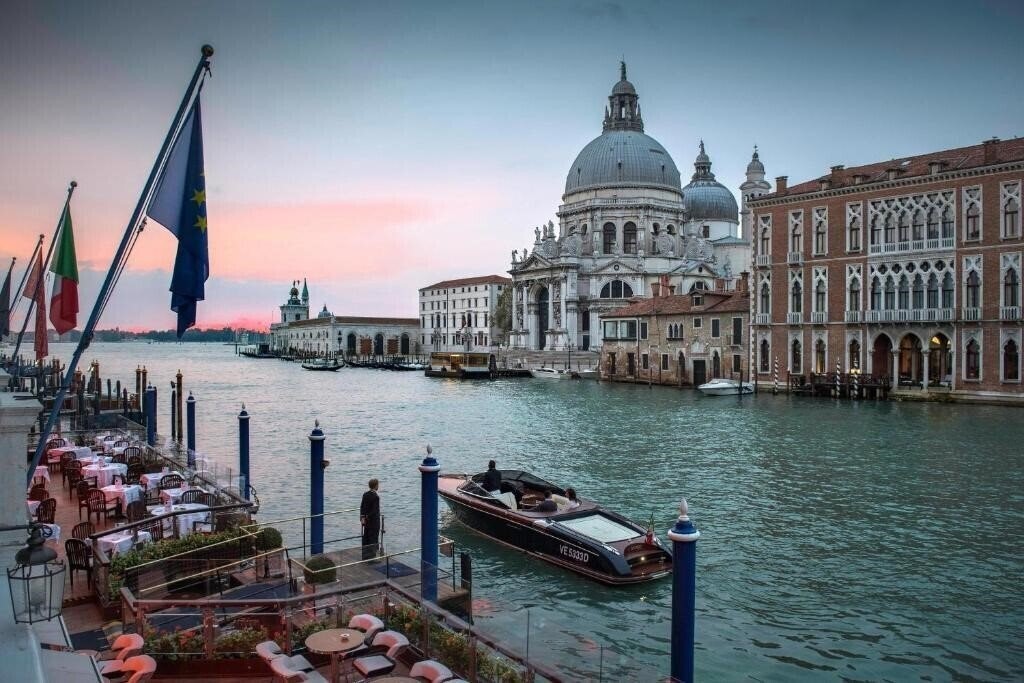 Готель Gritti Palace 5*