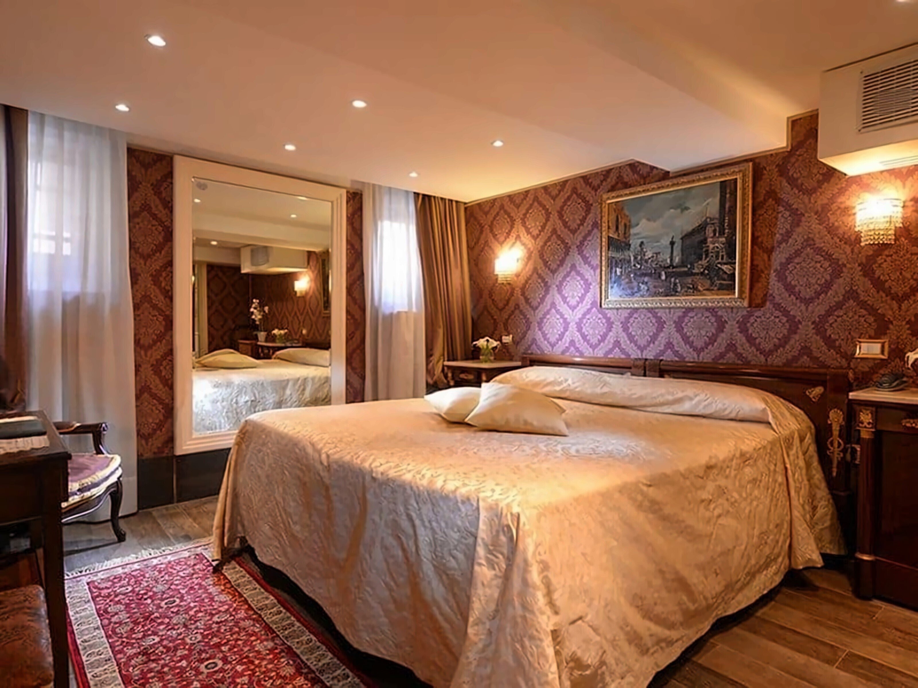 Фото Santa Marina 4*