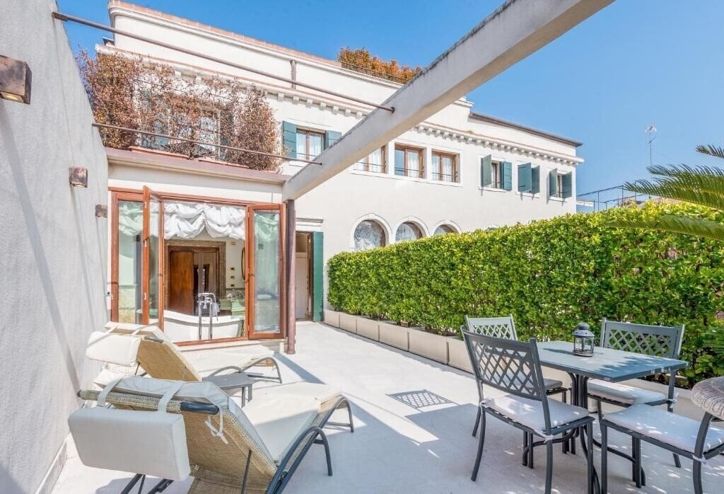 Отель Ai Cavalieri Di Venezia 4*