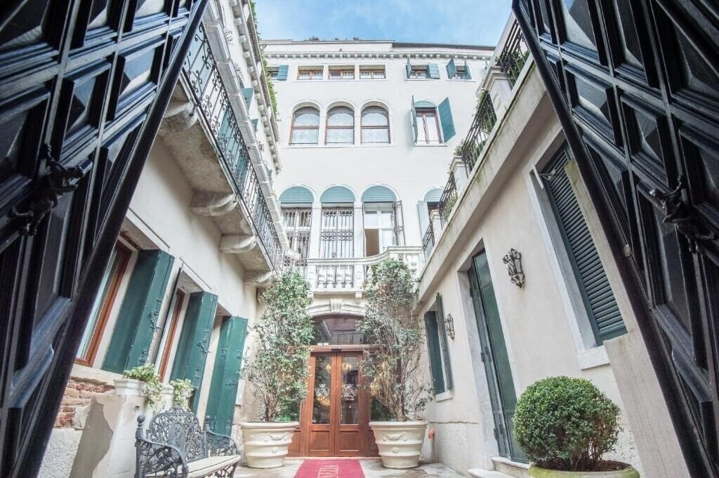 Фотография Ai Cavalieri Di Venezia 4*