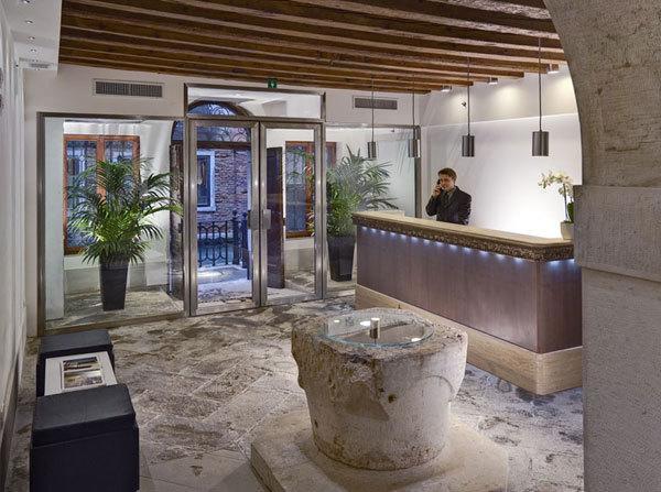 Фотографія Dell Opera 3*