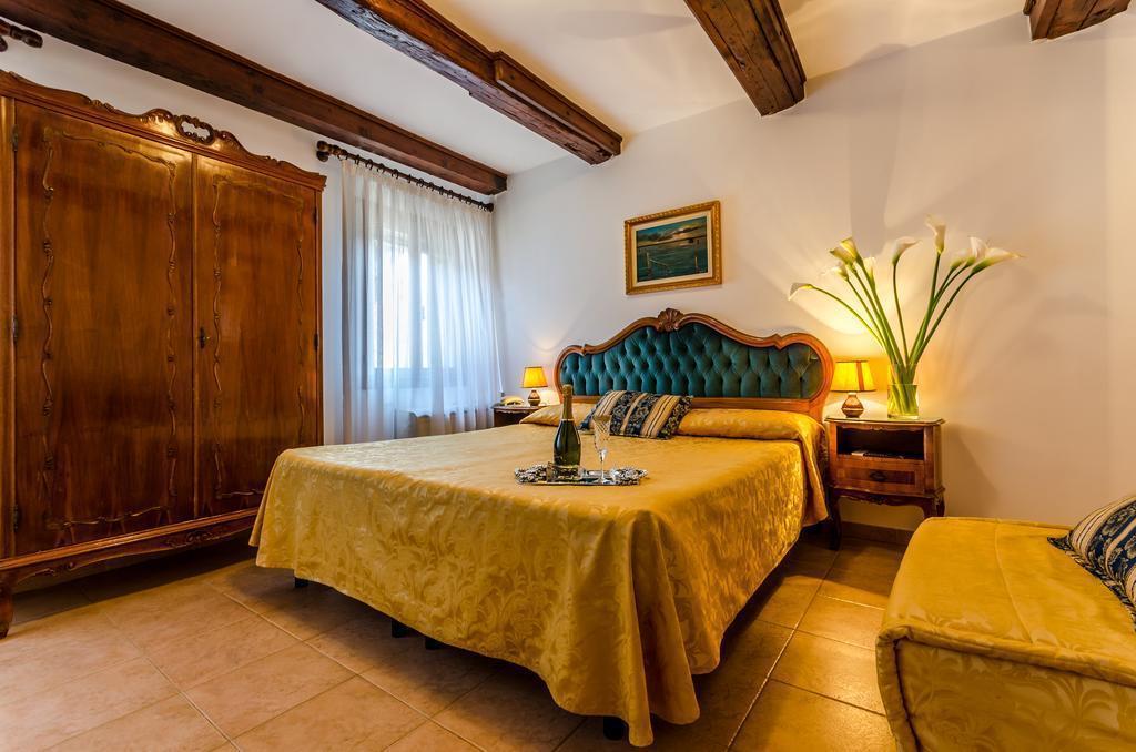 Готель Hotel Ariel Silva 2*