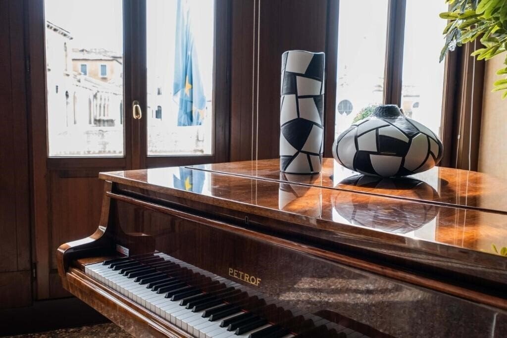 Картинка Ruzzini Palace 4*