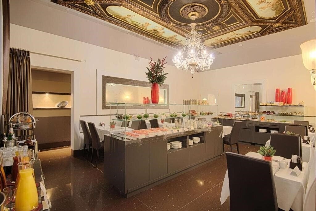 Отель Nh Collection Venezia Palazzo Barocci 4*
